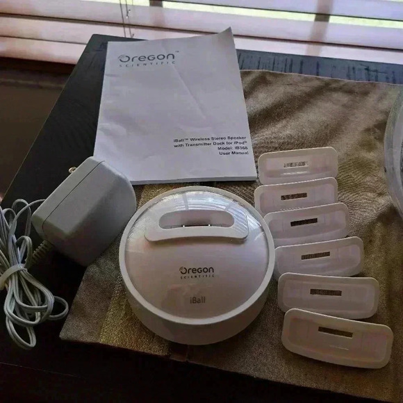 Iball WIRELESS STEREO SPEAKER WITH TRANSMITTER DOC FOR IPOD BY OREGON SCIENTIFIC - Picture 7 of 8